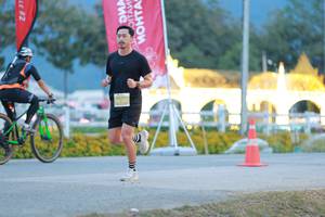 BIB: 
                            <button type="button" onclick="openModal(27850593)" class="btn btn-primary btn-sm float-right btn-popup" data-toggle="modal" data-target=".modal-high-quality">
                        <i class="fas fa-shopping-cart"></i> Add to Cart
                    </button>
                                            <button type="button" onclick="isThisMe(27850593, true)" class="btn btn-success btn-sm float-right btn-popup btn-isme hidden" data-toggle="tooltip" data-placement="bottom" title="นี่คือรูปของคุณใช่ไหม คลิกที่นี่เพื่อเอาเข้าอัลบั้ม">
                        <i class="fas fa-plus"></i> Add to album
                    </button>
                    <button type="button" onclick="isThisMe(27850593, false)" class="btn btn-warning btn-sm float-right btn-popup btn-isnotme hidden">
                        <i class="fas fa-ban"></i> Remove from album
                    </button>